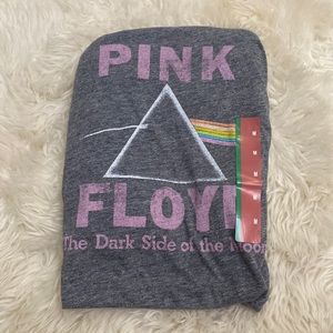 •BRAND NEW W TAGS PINK FLOYD TEE•